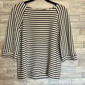 Womens CHICOS Black Striped Pullover Blouse Size 1‎